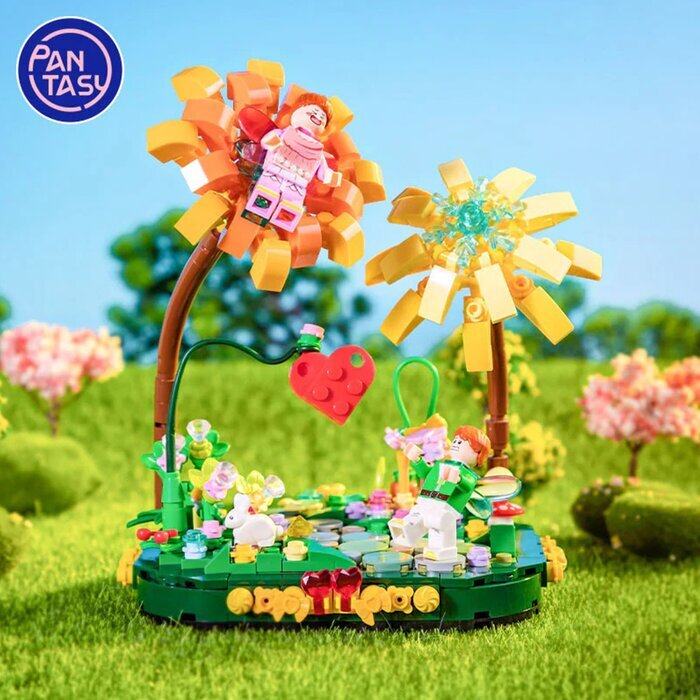 Pantasy Magical Jungle Series - The Wizard of Flowers 15*13*22cm